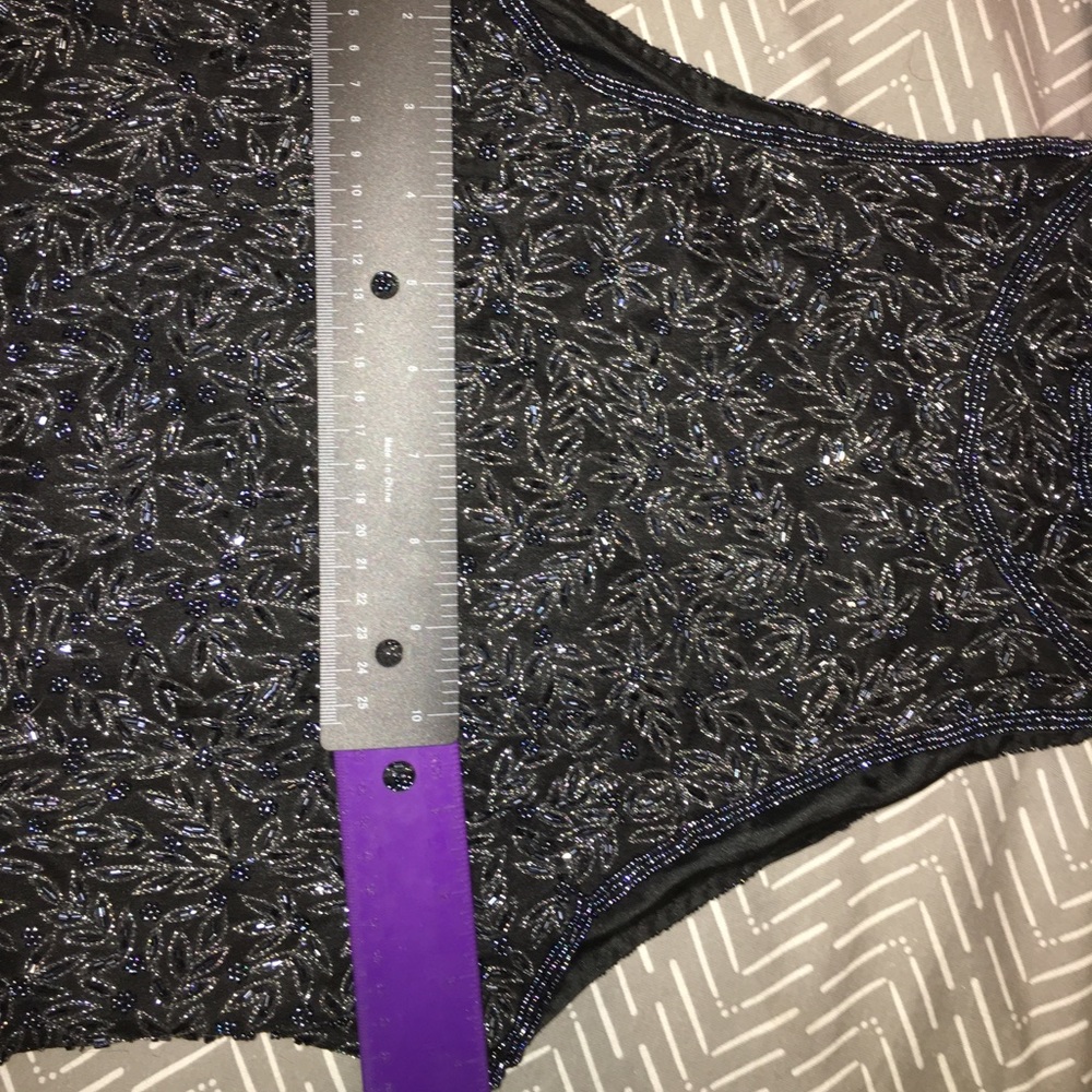 Papell Boutique Sequin Sleeveless Top - Picture 6 of 6